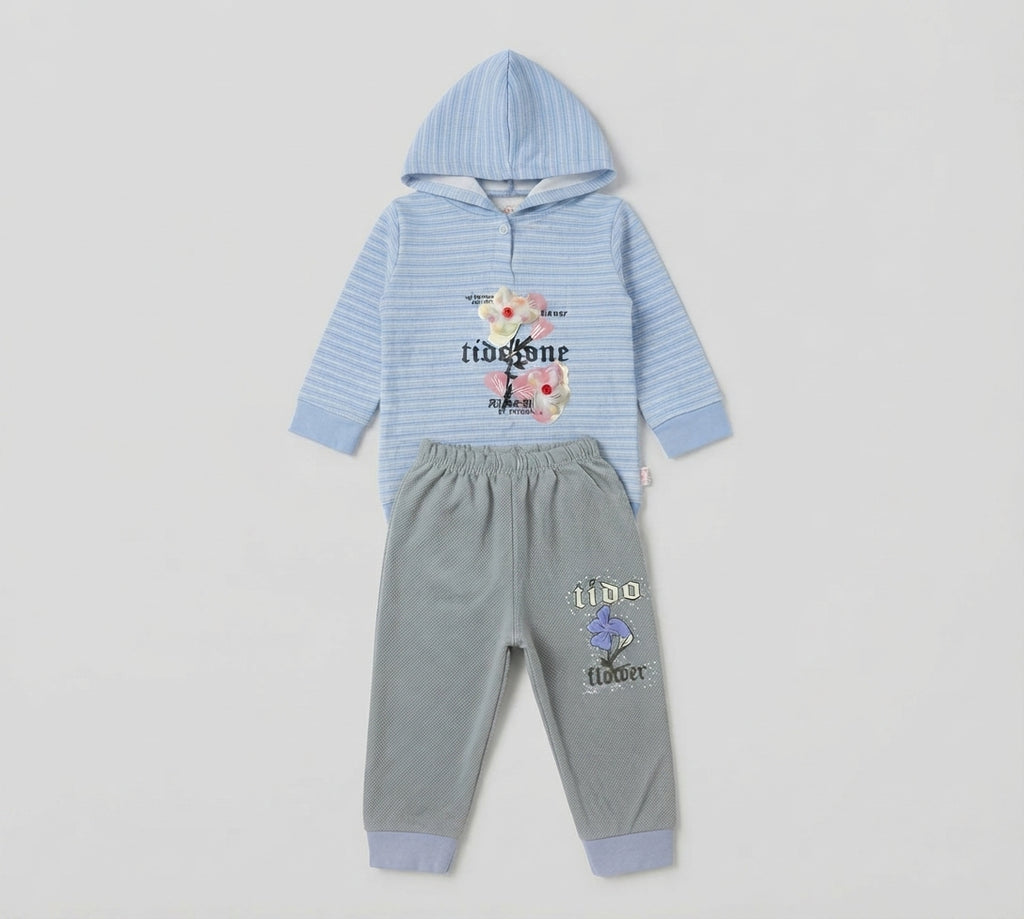Newborn Girls Stylish Two Piece Hooded Sweatshirt Set — Photo 2