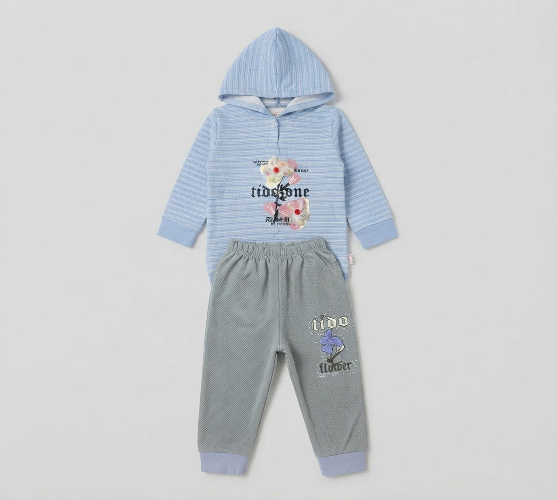 Newborn Girls Stylish Two Piece Hooded Sweatshirt Set — Photo 2