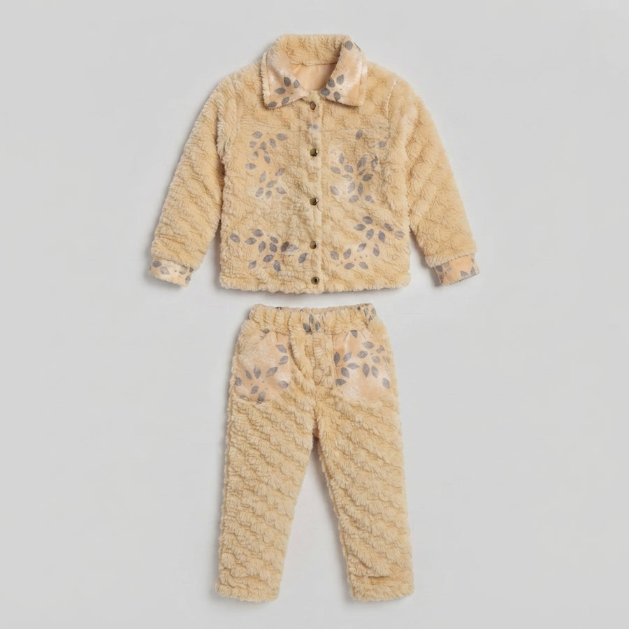 Girls Fluffy Winter Suit with Leaf Pattern & Pockets