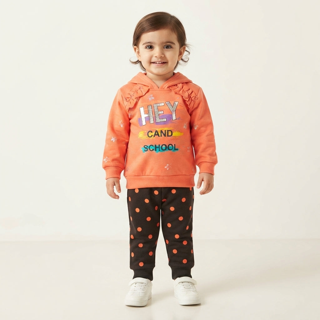 Cute Girls Hooded Tracksuit — Photo 2